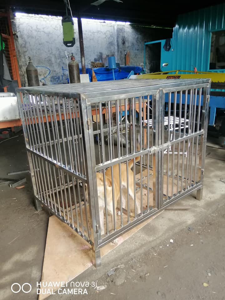 Stainless Dog Cage
